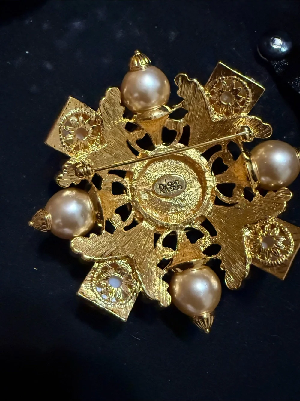 Gold-Tone Pearl & Mother-of-Pearl Floral Brooch - Women jewelry by Joan Rivers